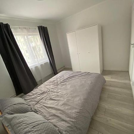 Апартаменты Apartament Лугож Экстерьер фото