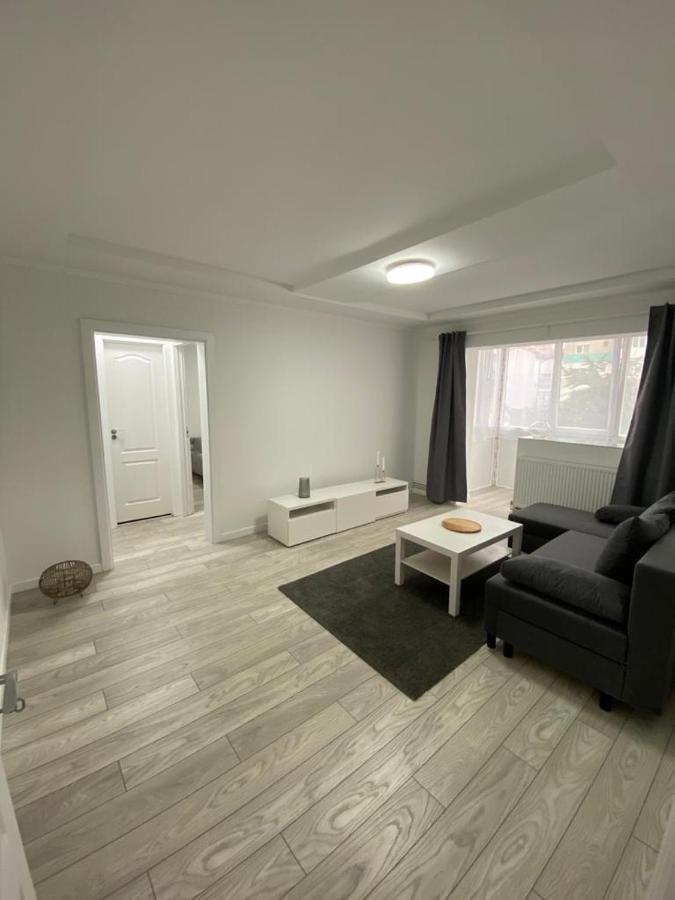 Апартаменты Apartament Лугож Экстерьер фото
